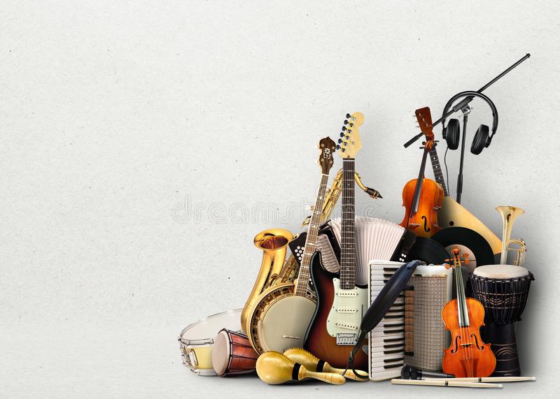 Detail Music Instrument Wallpaper Nomer 15