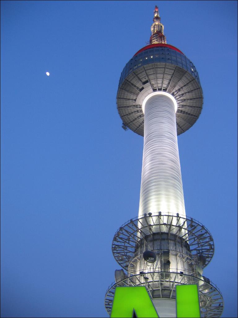 Detail N Seoul Tower Korea Nomer 10