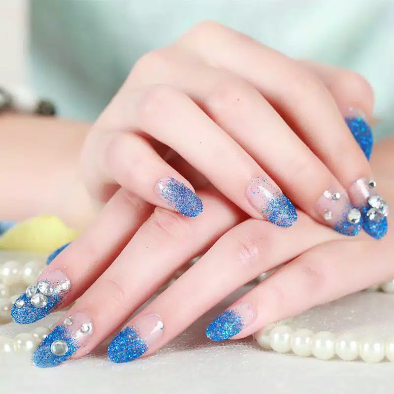 Detail Nail Art Biru Dongker Nomer 23