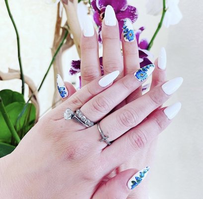 Detail Nail Art Biru Dongker Nomer 44