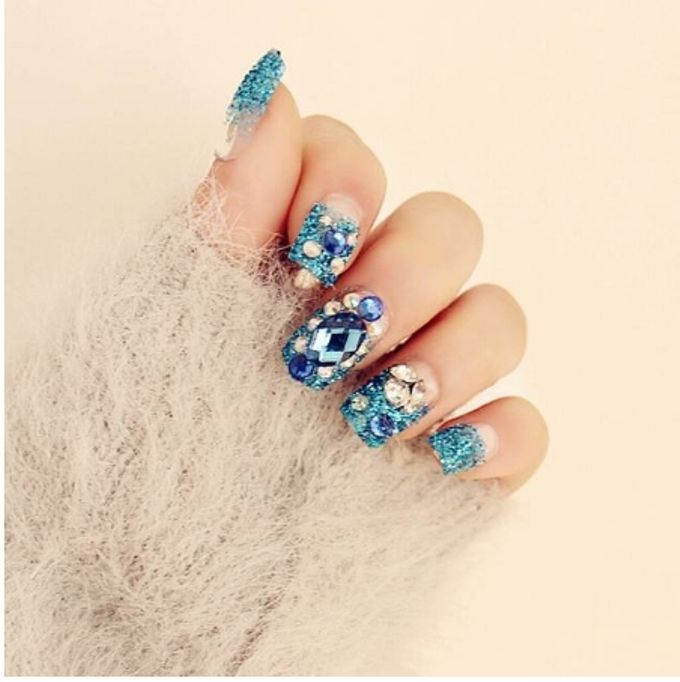 Detail Nail Art Warna Biru Muda Nomer 30