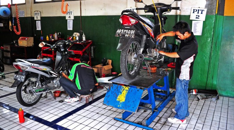 Detail Nama Alat Alat Bengkel Motor Nomer 43