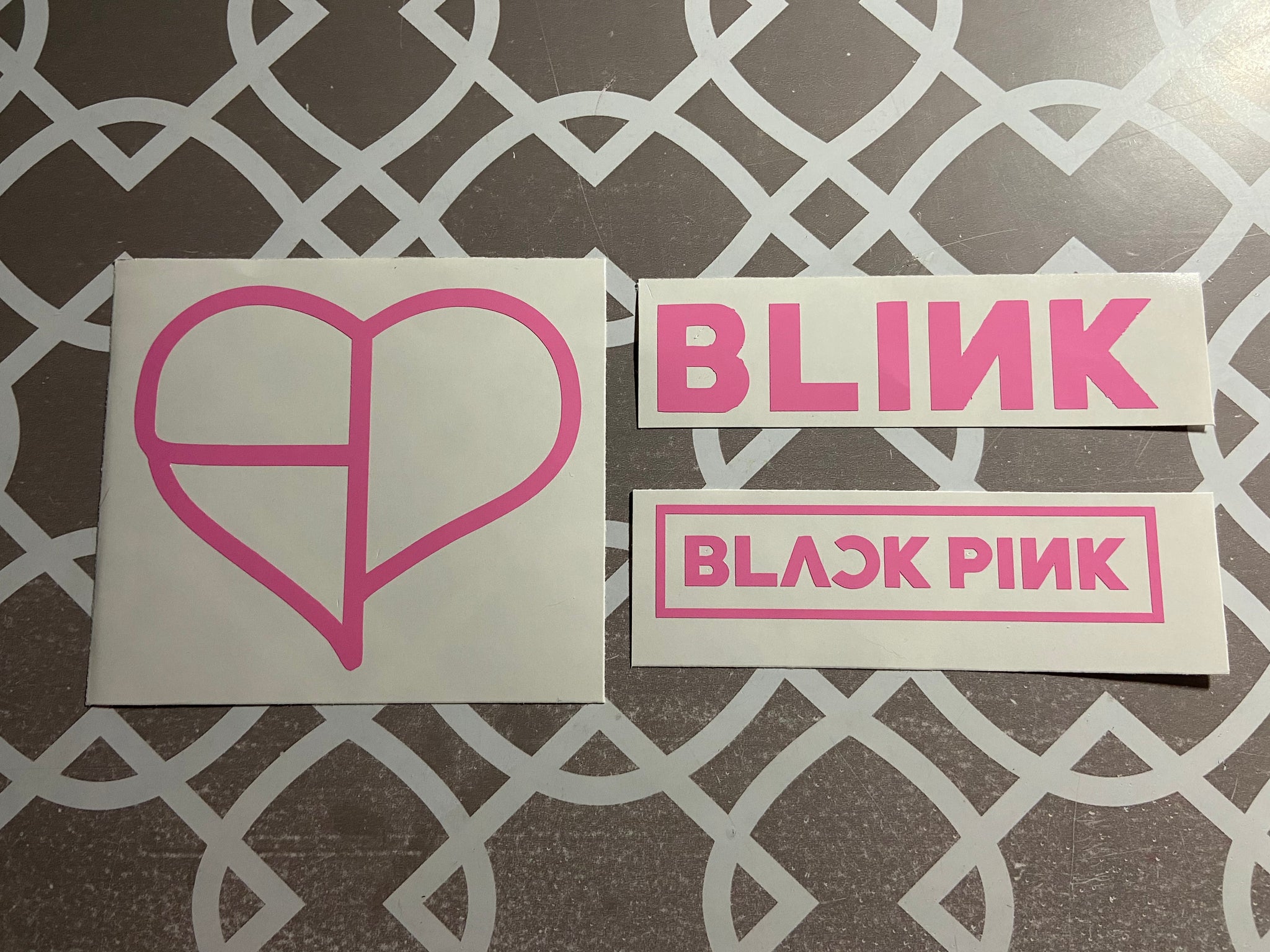 Detail Logo Blink Nomer 29