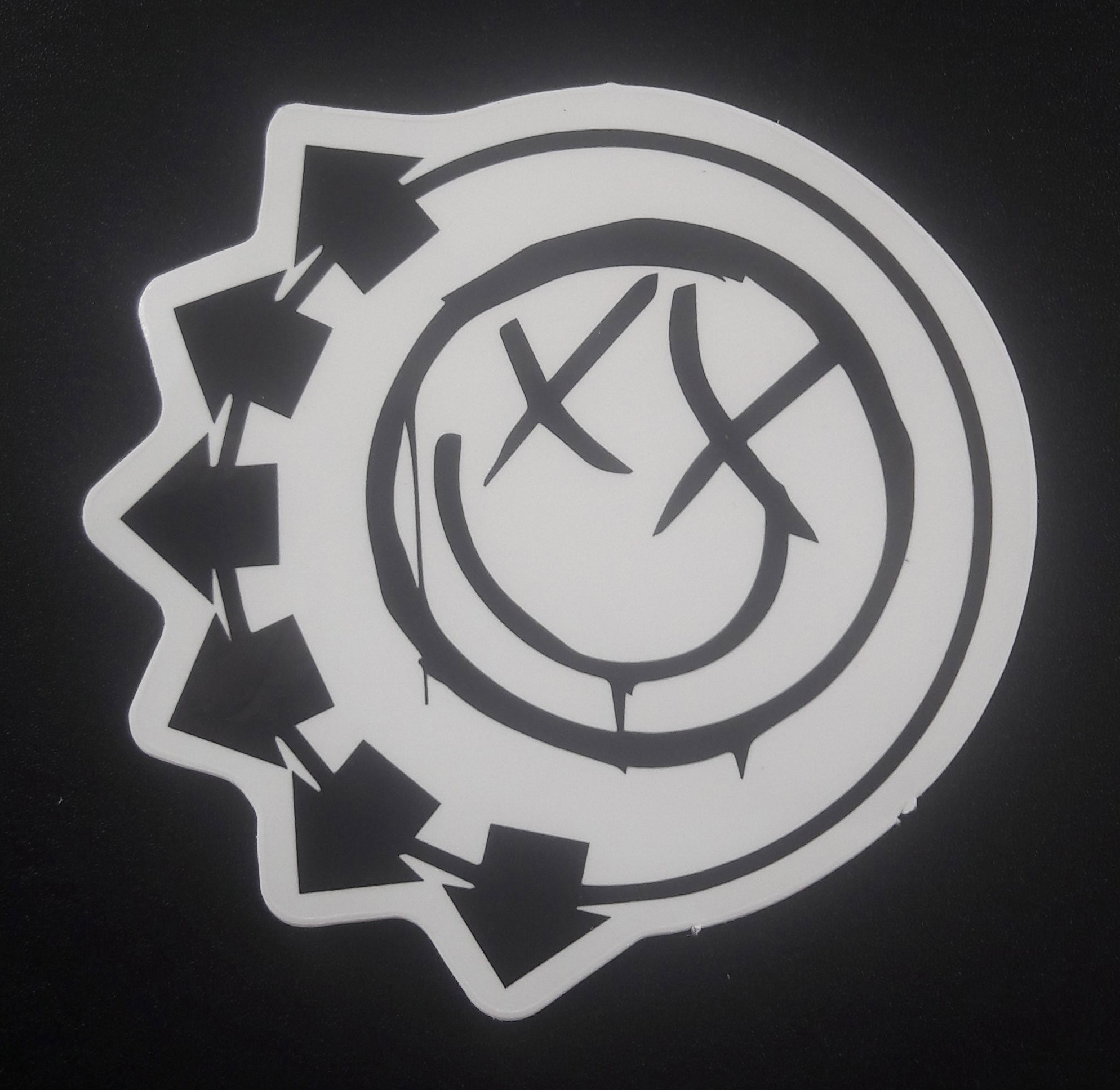 Detail Logo Blink Nomer 33