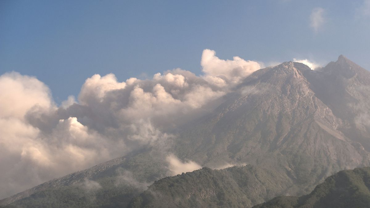 Detail Nama Dan Gambar Gunung Api Di Indonesia Nomer 19