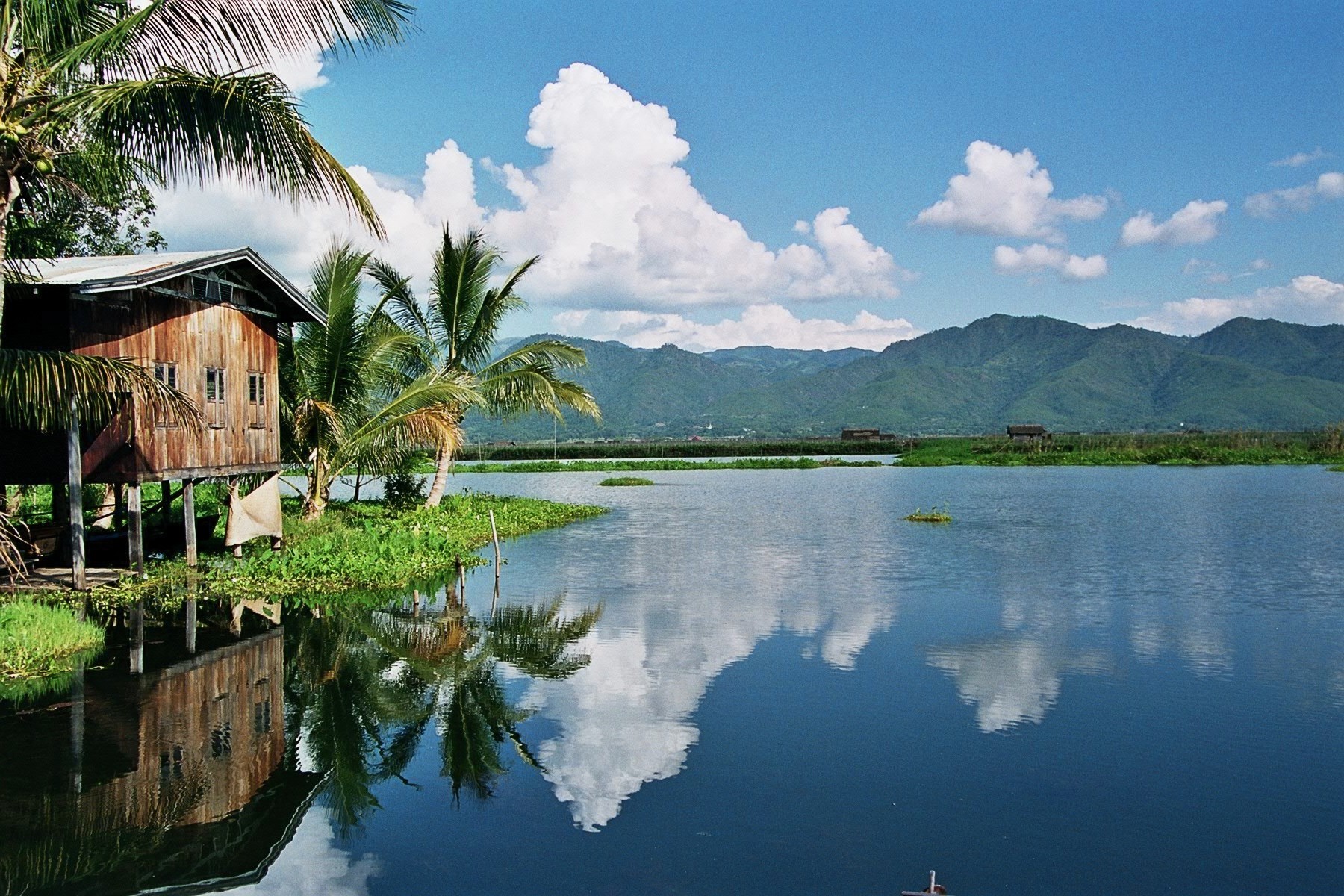 Nama Danau Di Myanmar - KibrisPDR