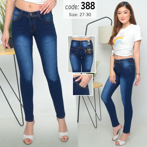 Detail Logo Celana Jeans Nomer 55