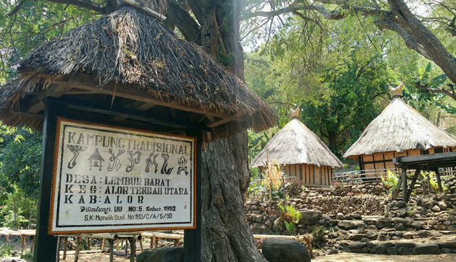 Detail Nama Rumah Adat Alor Nomer 31