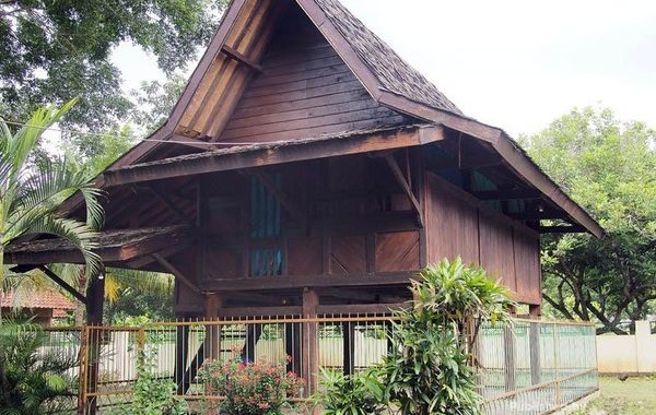 Detail Nama Rumah Adat Bandung Nomer 54