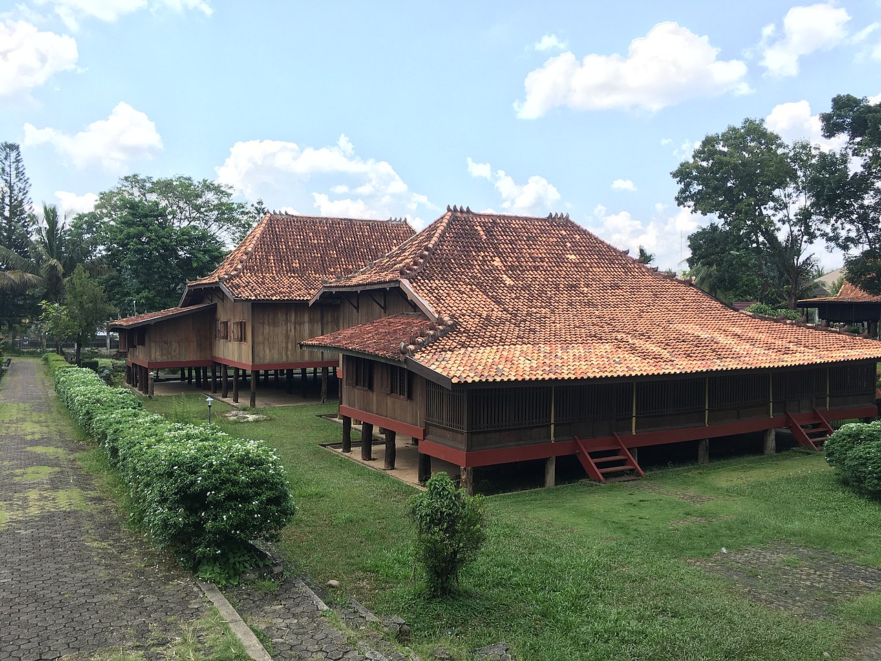 Detail Nama Rumah Adat Banjar Nomer 52