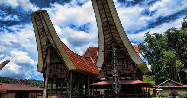 Detail Nama Rumah Adat Daerah Toraja Nomer 15