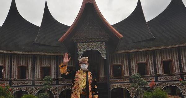 Detail Nama Rumah Adat Minangkabau Nomer 25