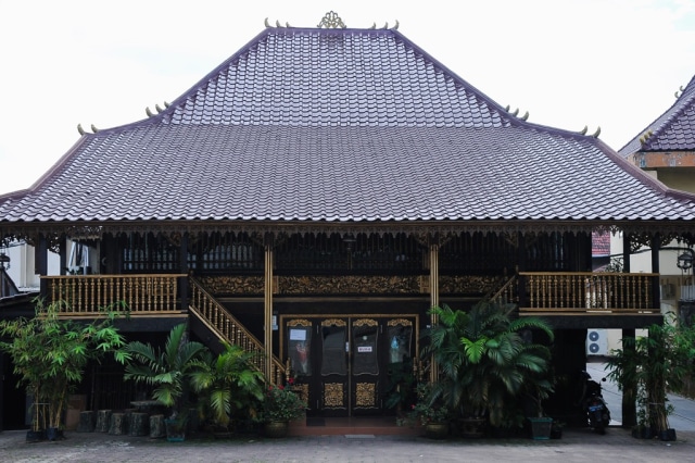 Detail Nama Rumah Adat Palembang Nomer 14