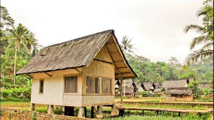 Detail Nama Rumah Adat Suku Jawa Nomer 20