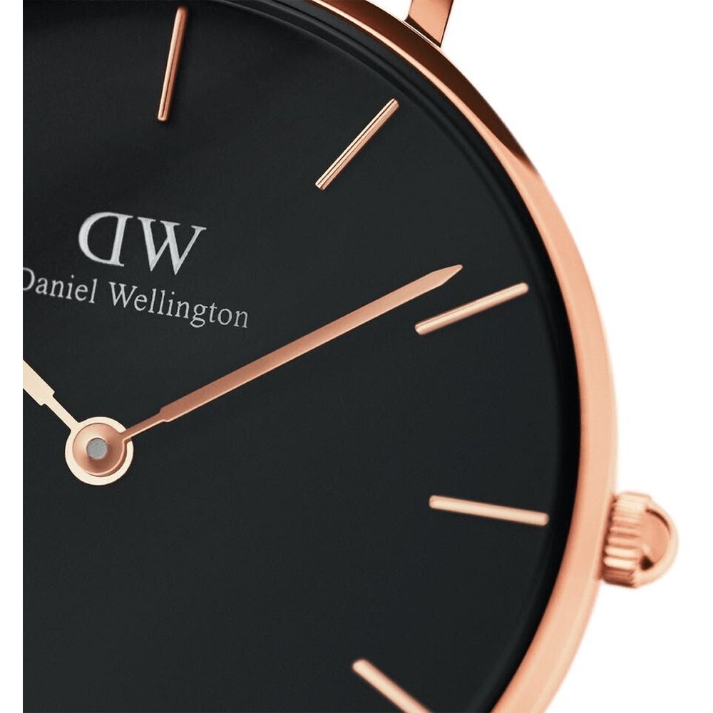 Detail Logo Daniel Wellington Nomer 33