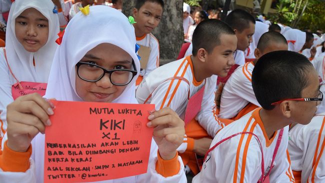 Detail Name Tag Mpls Kreatif Nomer 28
