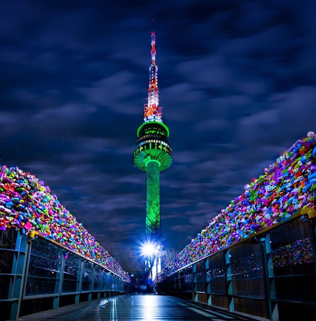 Namsan Tower Korea Selatan - KibrisPDR