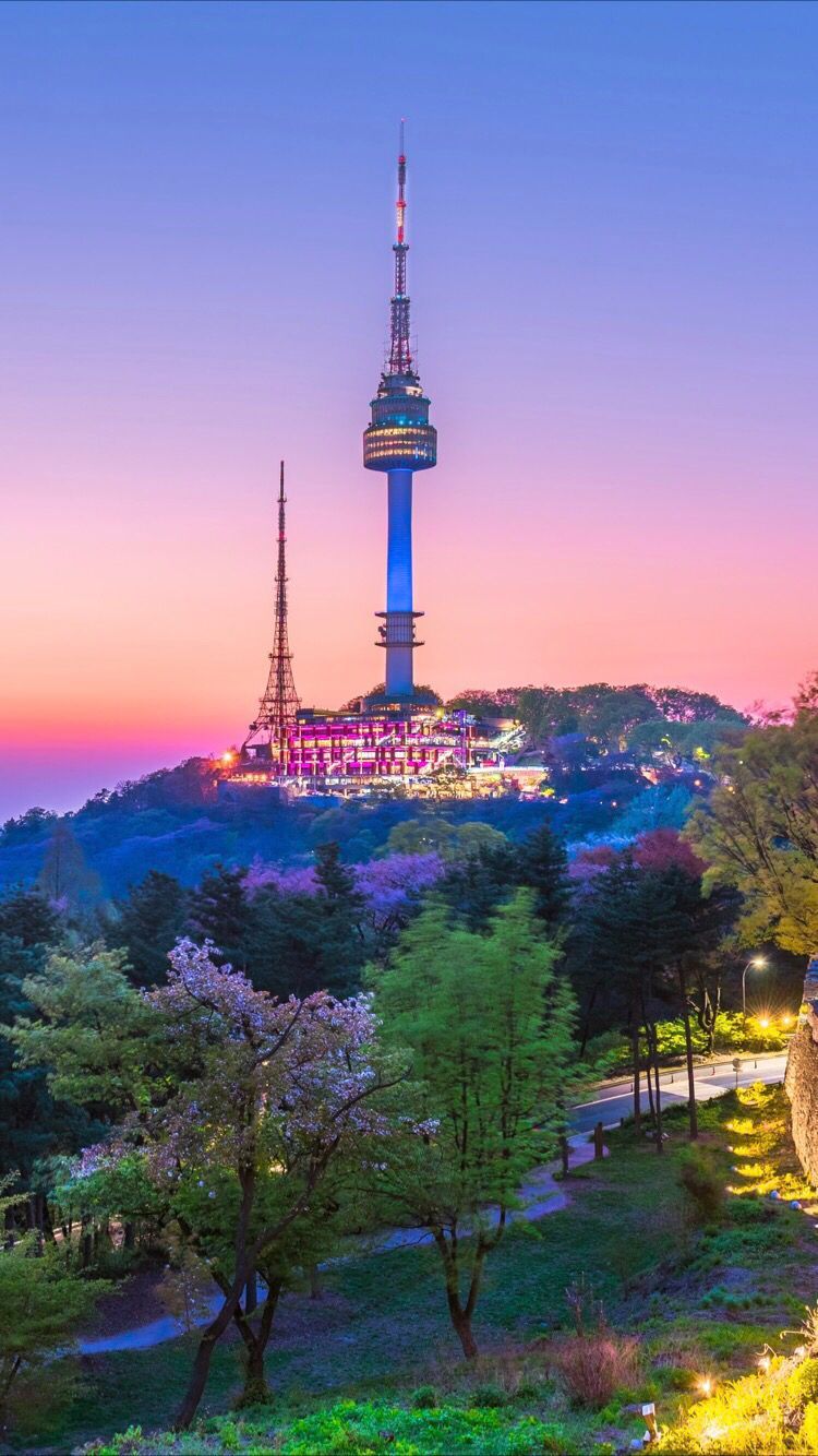 Detail Namsan Tower Korea Selatan Nomer 2