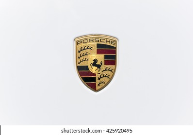Detail Logo For Porsche Nomer 23