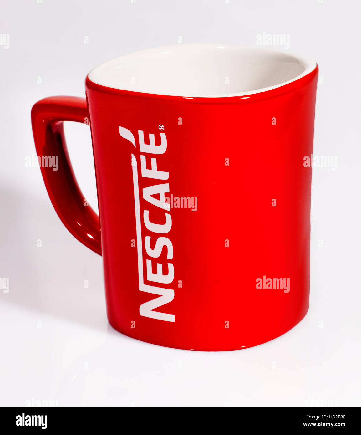 Download Nescafe Mug Red Nomer 3