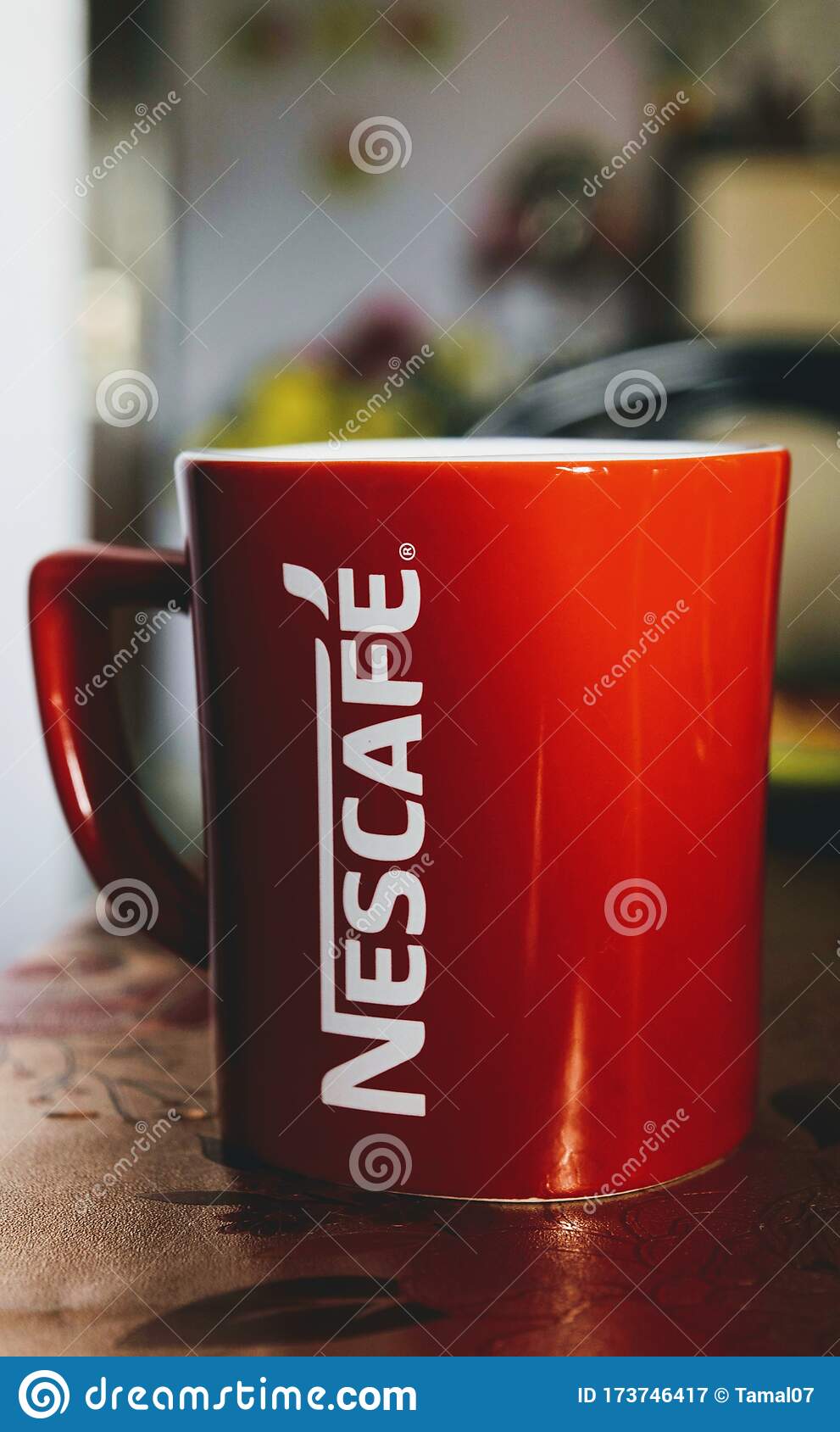 Detail Nescafe Mug Red Nomer 26