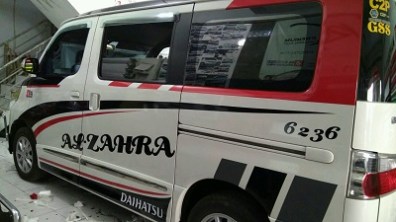 Detail Desain Stiker Mobil Luxio Nomer 10