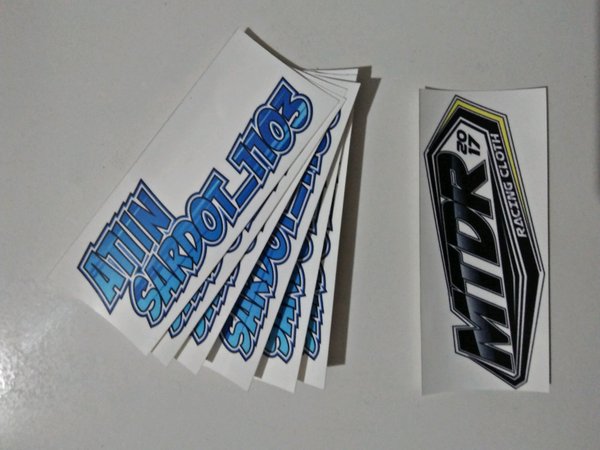 Detail Desain Stiker Nama Nomer 20