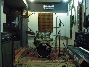 Detail Desain Studio Musik Rumahan Nomer 8