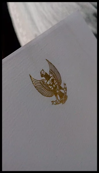 Detail Logo Garuda Emas Untuk Kop Surat Nomer 3