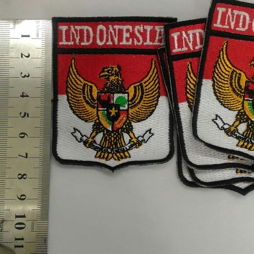 Detail Logo Garuda Merah Nomer 46