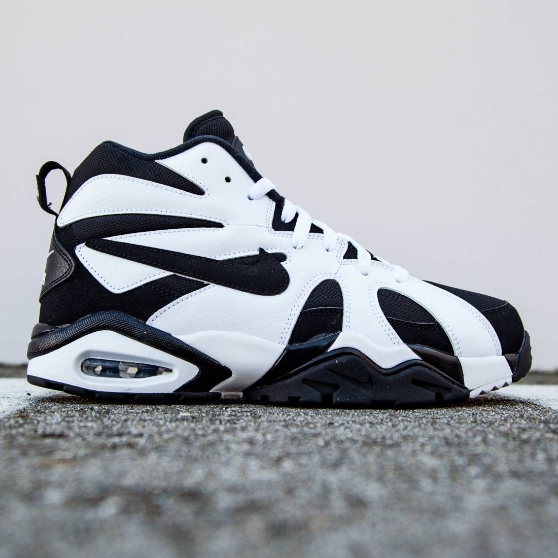 Detail Nike Air Diamond Fury 96 Nomer 48