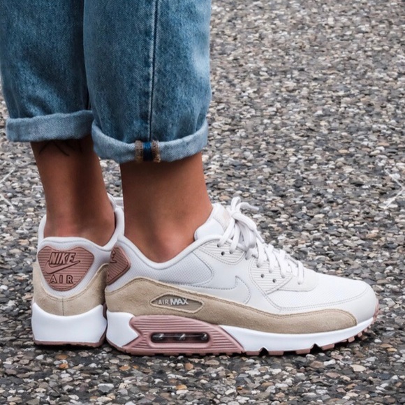 Detail Nike Air Max 90 Mushroom Gum Nomer 43