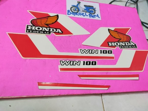 Detail Logo Honda Win 100 Nomer 25