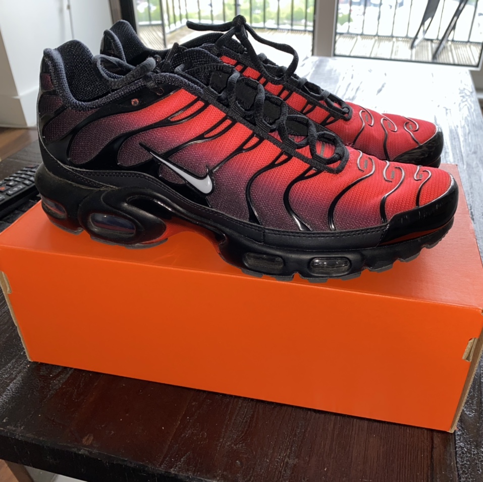 Detail Nike Air Max Plus Deadpool Nomer 26