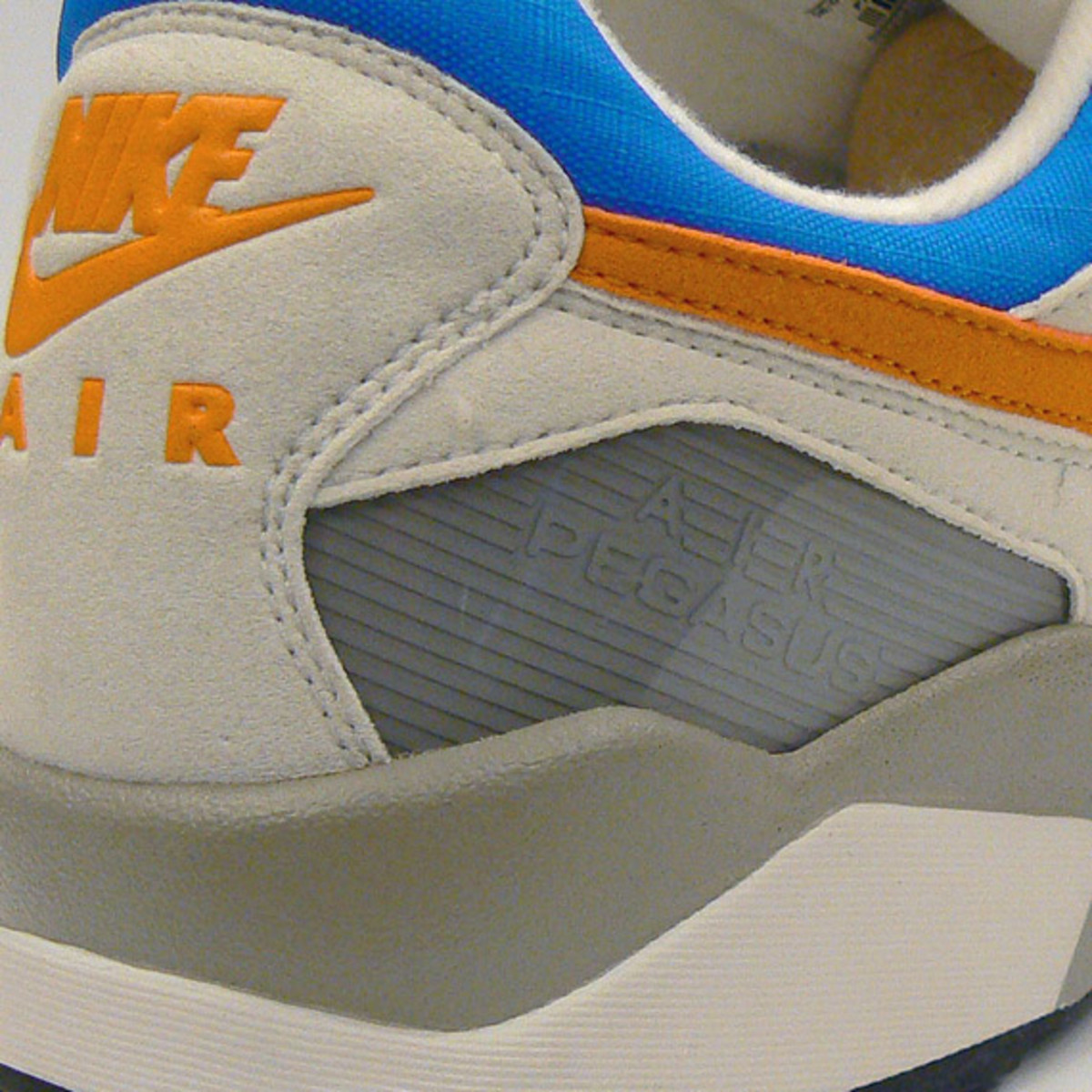 Detail Nike Air Pegasus 92 White Orange Nomer 18