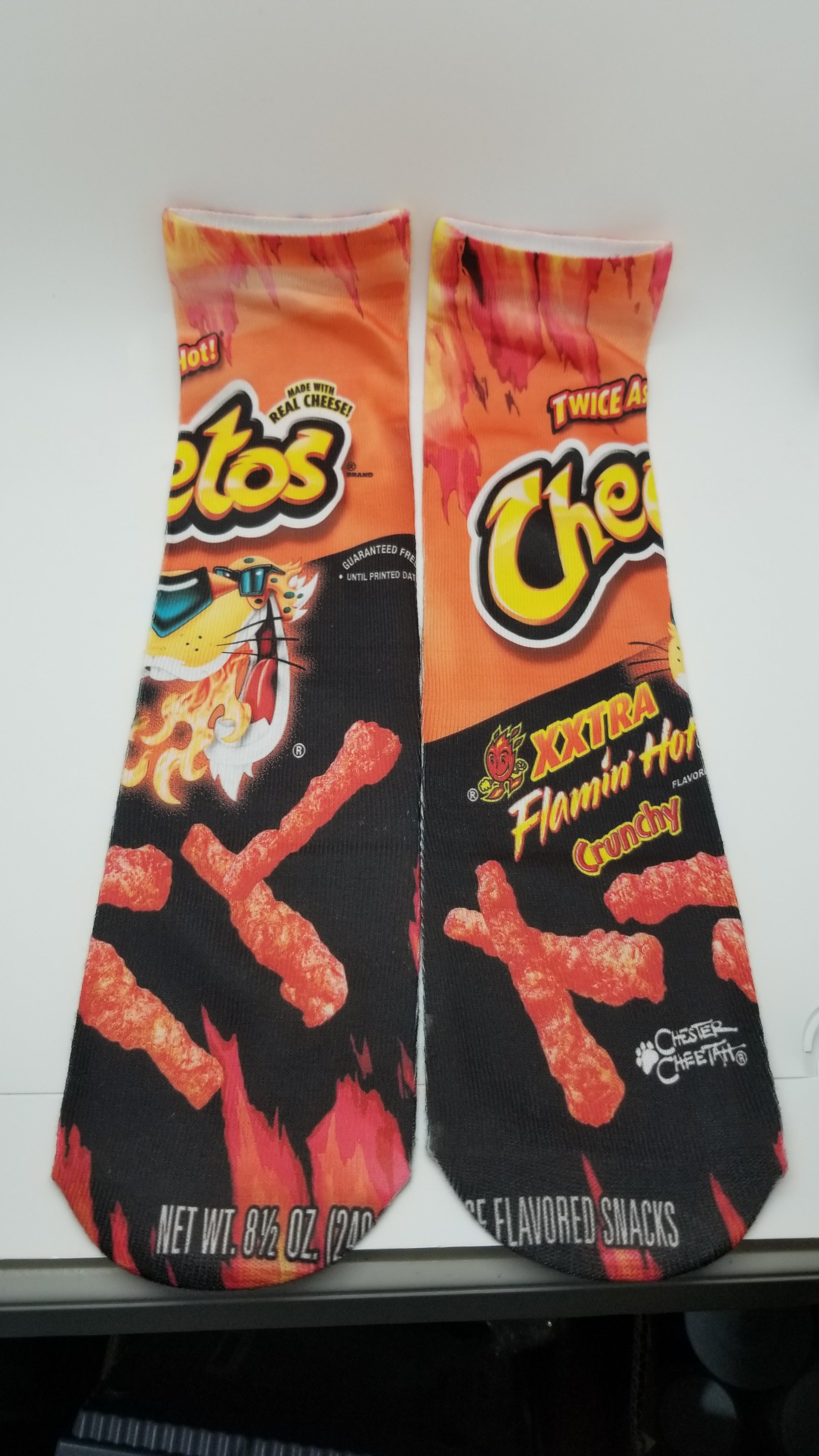 Detail Nike Hot Cheetos Socks Nomer 44