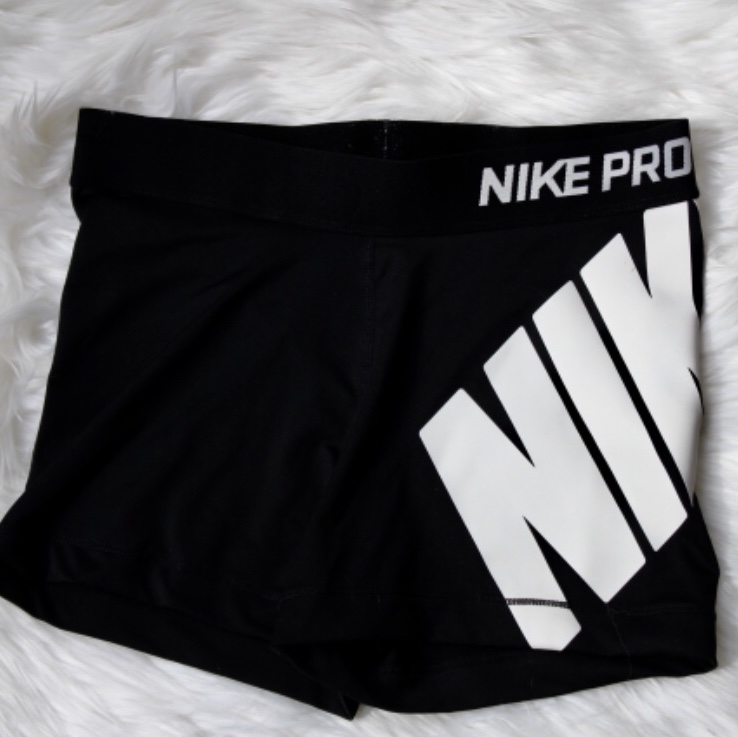 Detail Nike Pro Logo Nomer 45