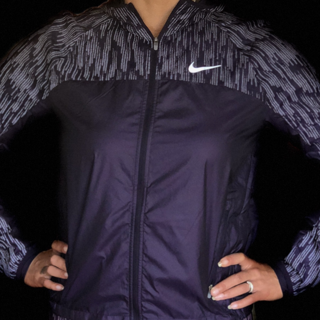 Detail Nike Shield Flash Running Jacket Nomer 25