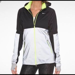 Detail Nike Shield Flash Running Jacket Nomer 48