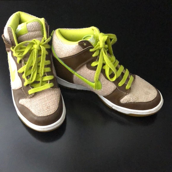 Detail Nike Shrek Shoes Nomer 41