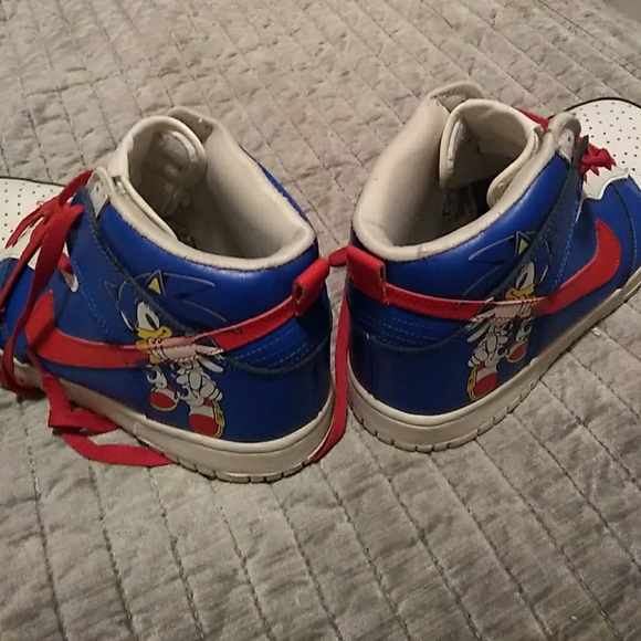 Detail Nike Sonic The Hedgehog Shoes Nomer 51