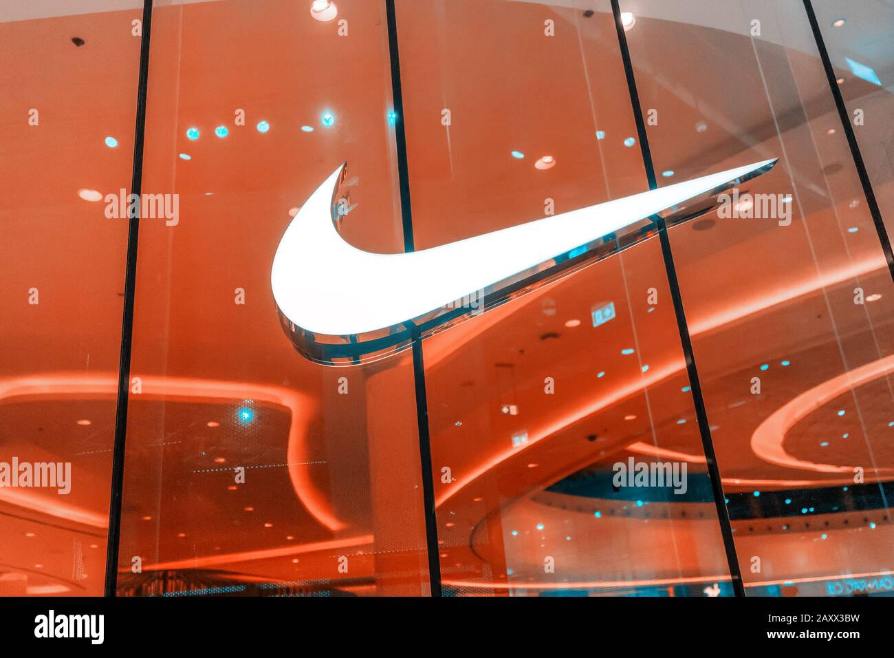 Detail Nike Store Logo Nomer 38