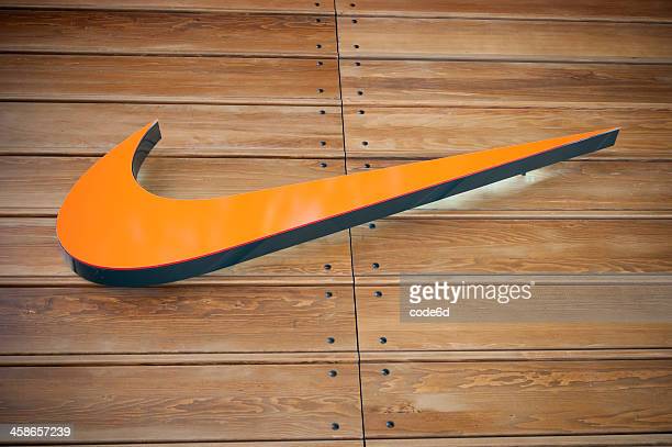 Detail Nike Store Logo Nomer 50