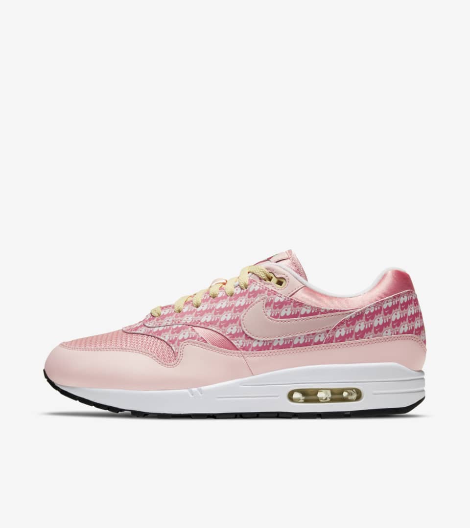 Nike Strawberry Lemonade - KibrisPDR