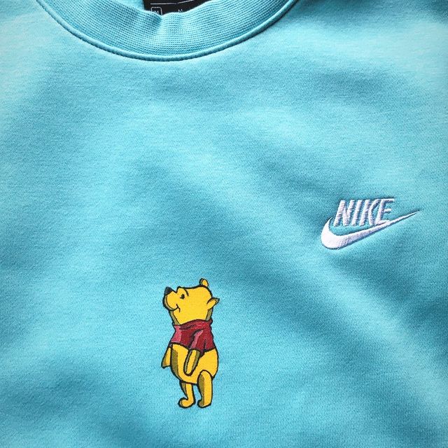 Detail Nike Winnie The Pooh Hoodie Nomer 24