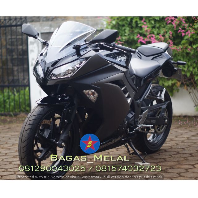 Detail Ninja 250 Hitam Doff Nomer 17