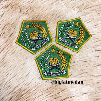 Detail Logo Ikhlas Beramal Nomer 21