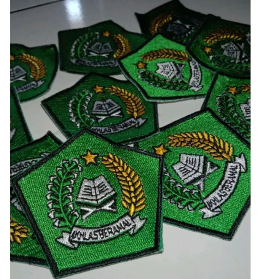 Detail Logo Ikhlas Beramal Nomer 38