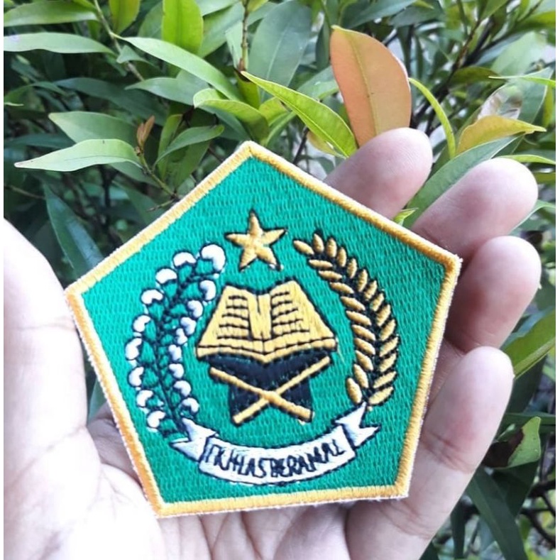 Detail Logo Iklas Beramal Nomer 42