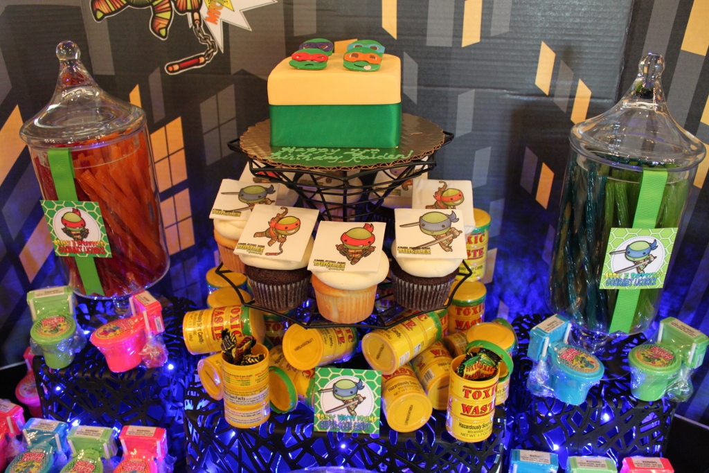 Detail Ninja Turtle Candy Table Nomer 16